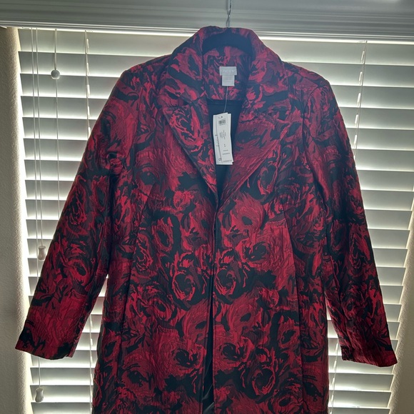 Chico Jacket, size 1, NWT, red & black, 2 eye hook closures and 2 side pockets - Picture 3 of 8
